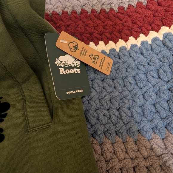 New Roots Original Sweatpants - Size M - Picture 2 of 4